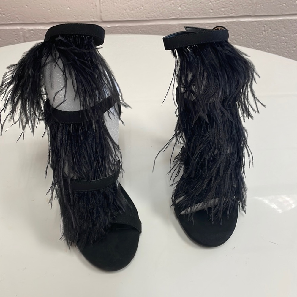 BRAND NEW!!! Steve Madden Black heels size 7.5